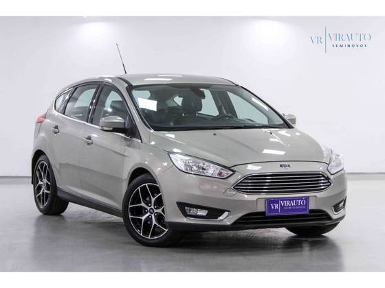 FORD FOCUS 2.0 TITANIUM 16V FLEX 4P POWERSHIFT FORD FOCUS 2.0 TITANIUM 16V FLEX 4P POWERSHIFT